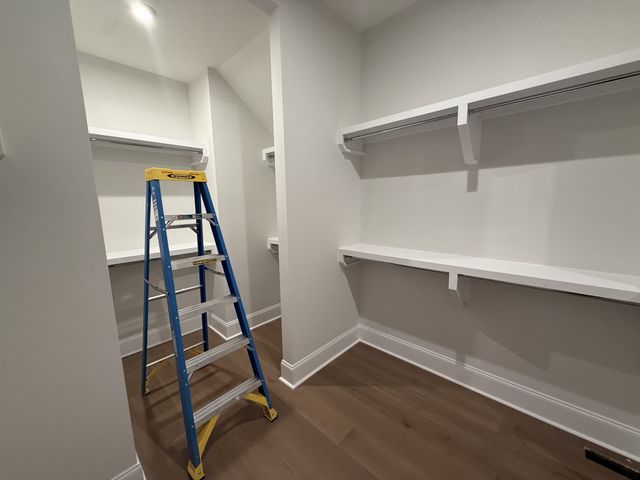 5700 Nola Dr, Arrington, TN 37014