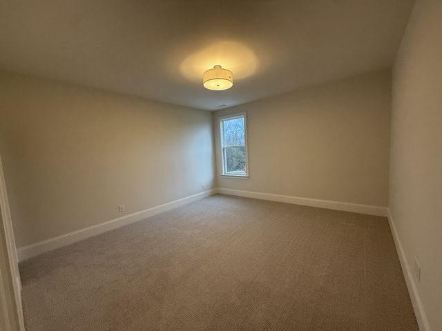 5700 Nola Dr, Arrington, TN 37014