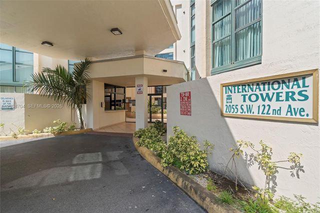 2055 SW 122nd Ave 326, Miami, FL 33175
