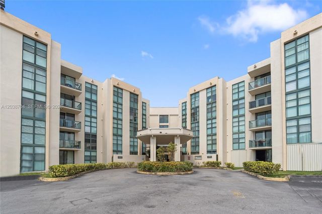 2055 SW 122nd Ave 326, Miami, FL 33175
