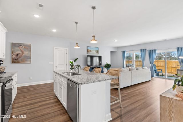 1664 Star Cross Drive SW, Shallotte, NC 28470