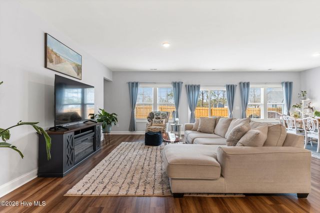 1664 Star Cross Drive SW, Shallotte, NC 28470