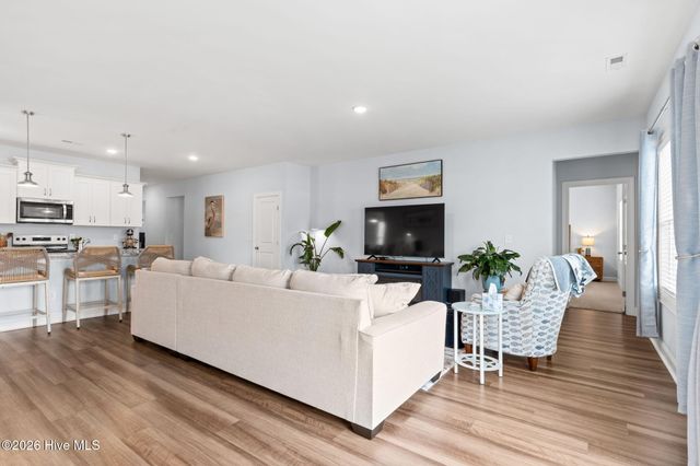 1664 Star Cross Drive SW, Shallotte, NC 28470