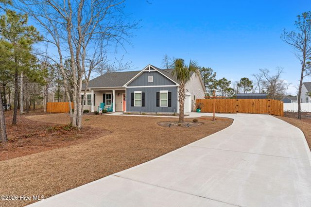 1664 Star Cross Drive SW, Shallotte, NC 28470