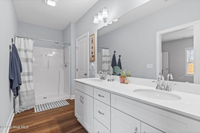 1664 Star Cross Drive SW, Shallotte, NC 28470