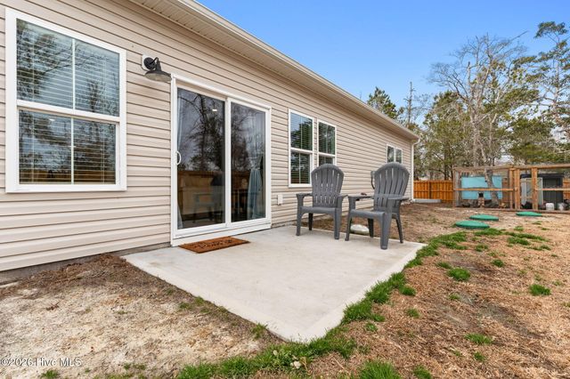 1664 Star Cross Drive SW, Shallotte, NC 28470