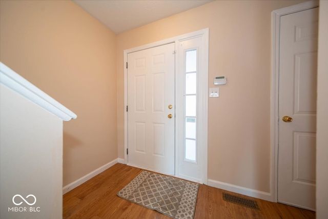 8444 Hague Road 20, Indianapolis, IN 46256