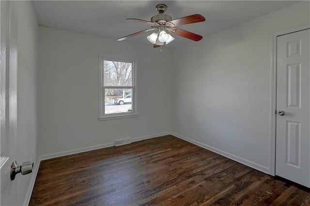 13310 Donnelly Avenue, Grandview, MO 64030