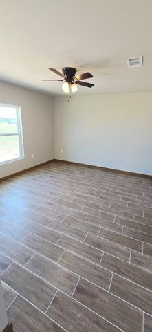 709 Road 5812, Cleveland, TX 77327