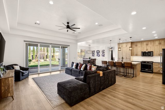 959 E BRONCO DR, Washington, UT 84780