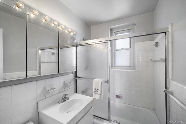 211-65 23rd Avenue 5E, Bayside, NY 11360