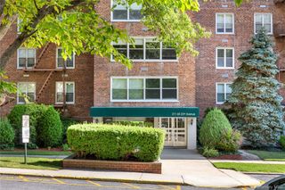 211-65 23rd Avenue 5E, Bayside, NY 11360