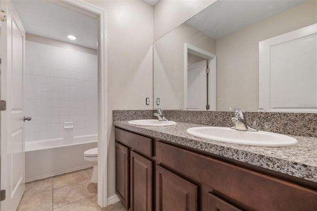 7407 ROSY PERIWINKLE COURT, Tampa, FL 33619