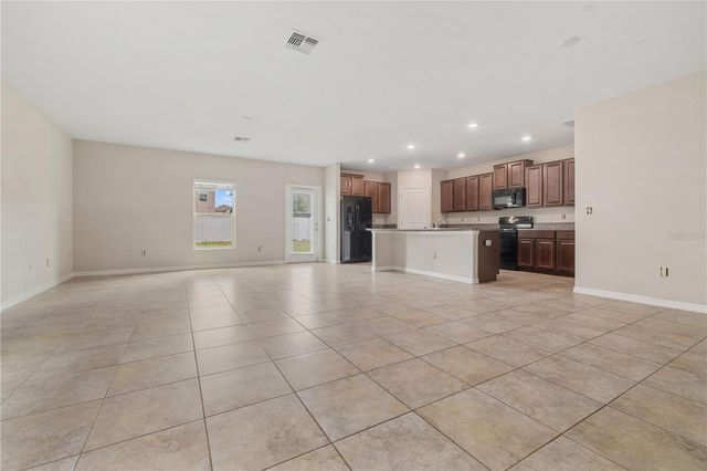 7407 ROSY PERIWINKLE COURT, Tampa, FL 33619