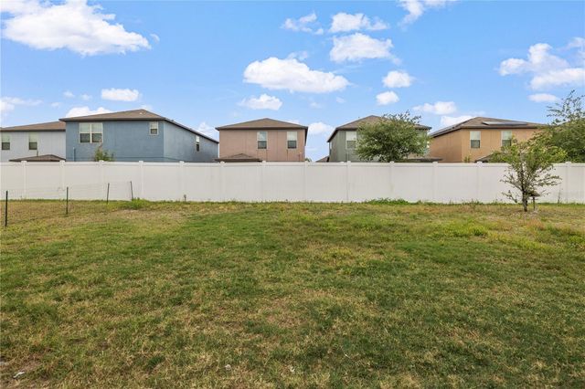 7407 ROSY PERIWINKLE COURT, Tampa, FL 33619