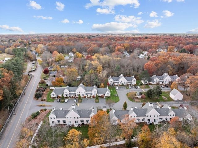 96 Danforth St 49, Taunton, MA 02780