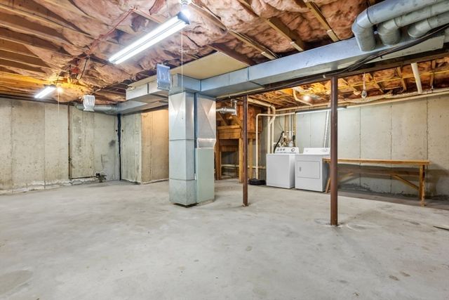 96 Danforth St 49, Taunton, MA 02780