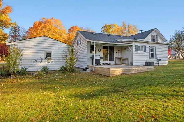 423 N Camburn Street, Stanton, MI 48888