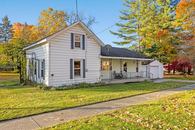 423 N Camburn Street, Stanton, MI 48888