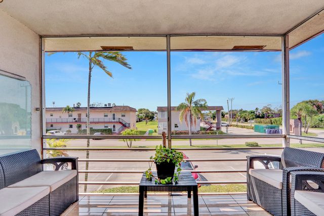 502 Davis Road 12, Palm Springs, FL 33461