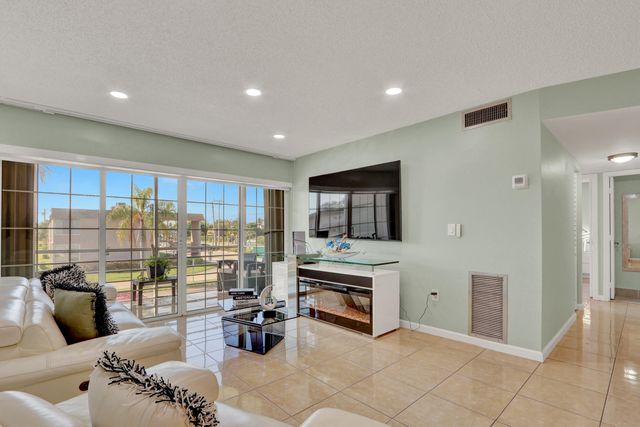 502 Davis Road 12, Palm Springs, FL 33461