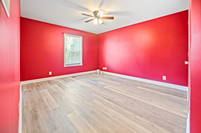 907 Sugarcane Way, Clarksville, TN 37040
