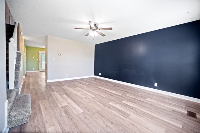 907 Sugarcane Way, Clarksville, TN 37040