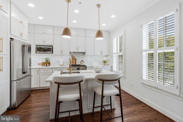 317 S HENRY ST, Alexandria, VA 22314