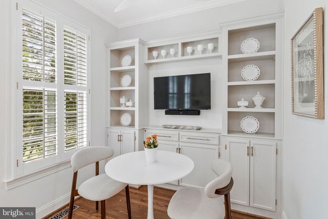 317 S HENRY ST, Alexandria, VA 22314