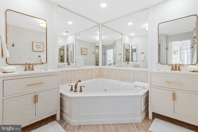 317 S HENRY ST, Alexandria, VA 22314