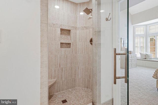 317 S HENRY ST, Alexandria, VA 22314