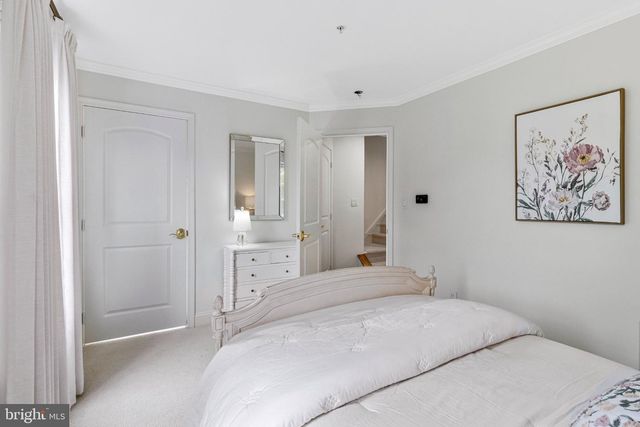 317 S HENRY ST, Alexandria, VA 22314