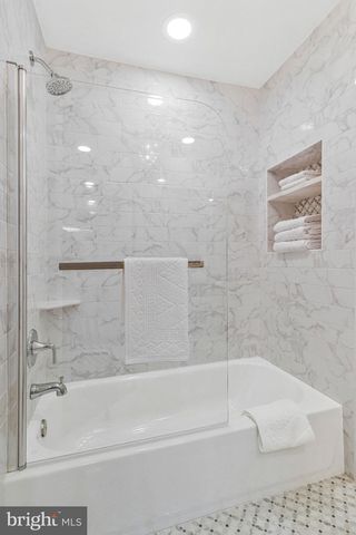 317 S HENRY ST, Alexandria, VA 22314
