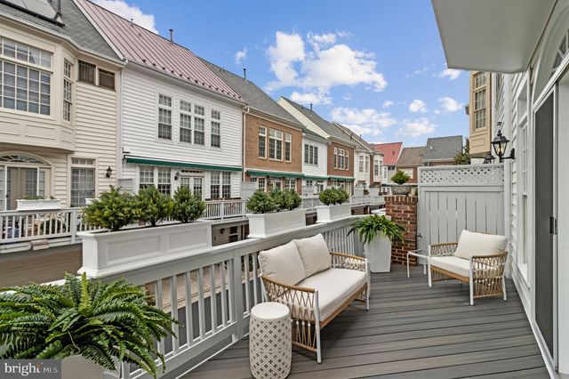 317 S HENRY ST, Alexandria, VA 22314