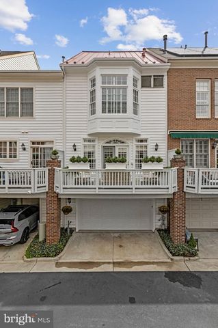 317 S HENRY ST, Alexandria, VA 22314