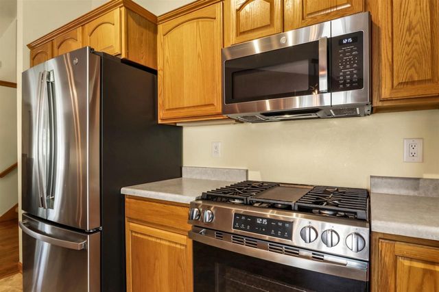 2338 Quartz Lane, Madison, WI 53719