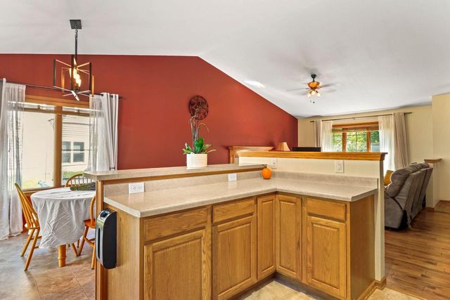 2338 Quartz Lane, Madison, WI 53719