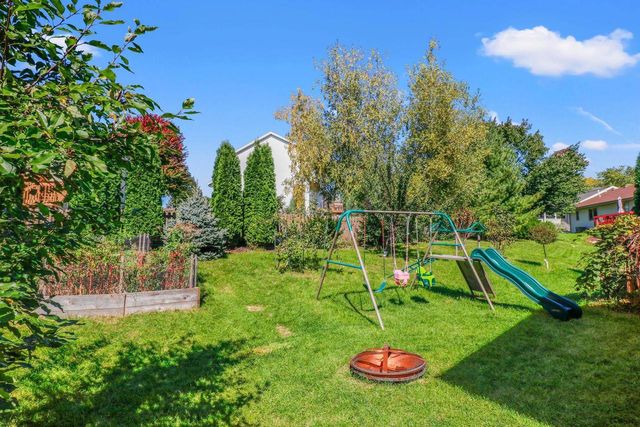 2338 Quartz Lane, Madison, WI 53719