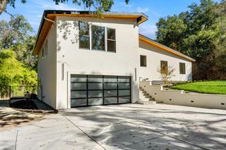 7801 Law Ln, Loomis, CA 95650