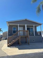 11731 Oakdale DR, Fort Myers, FL 33908
