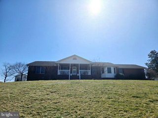 8284 BACK ROAD, Maurertown, VA 22644