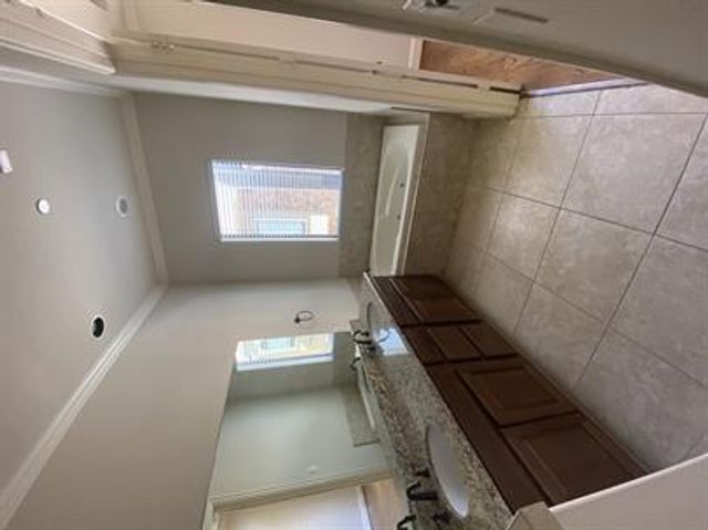 6353 Richmond Avenue 101, Houston, TX 77057