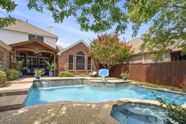 7005 Royal Glen Trail, Mckinney, TX 75072