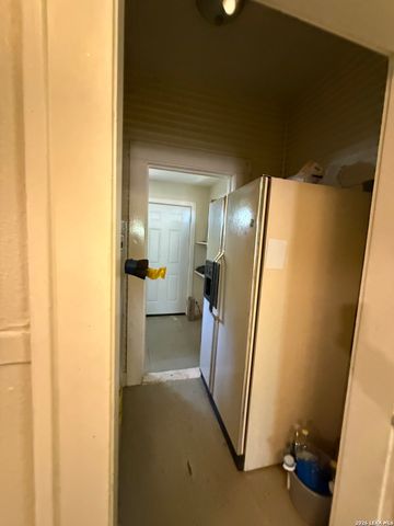 630 W Gramercy, San Antonio, TX 78212