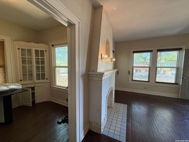 630 W Gramercy, San Antonio, TX 78212