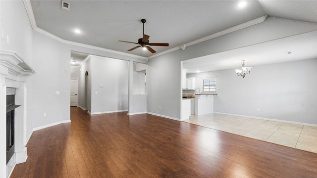420 Timber Ridge Street, Centerton, AR 72719