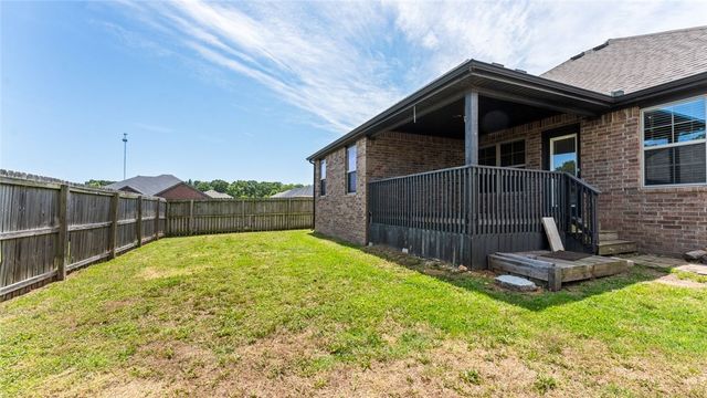 420 Timber Ridge Street, Centerton, AR 72719