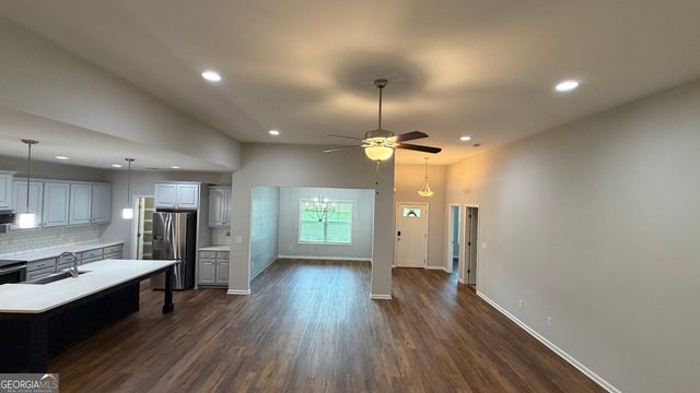 12 Springdale Court, Senoia, GA 30276