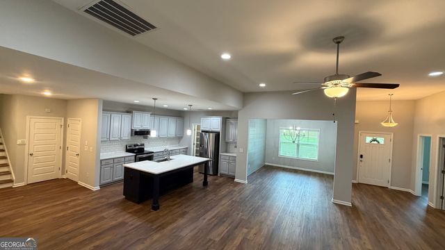 12 Springdale Court, Senoia, GA 30276