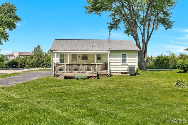 3516 Elm Point Road, St Charles, MO 63301